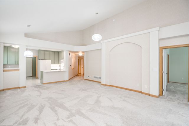 6200 EP True Parkway 124, West Des Moines, IA 50266