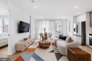 1124 FLORIDA NE #107, Washington, DC 20002