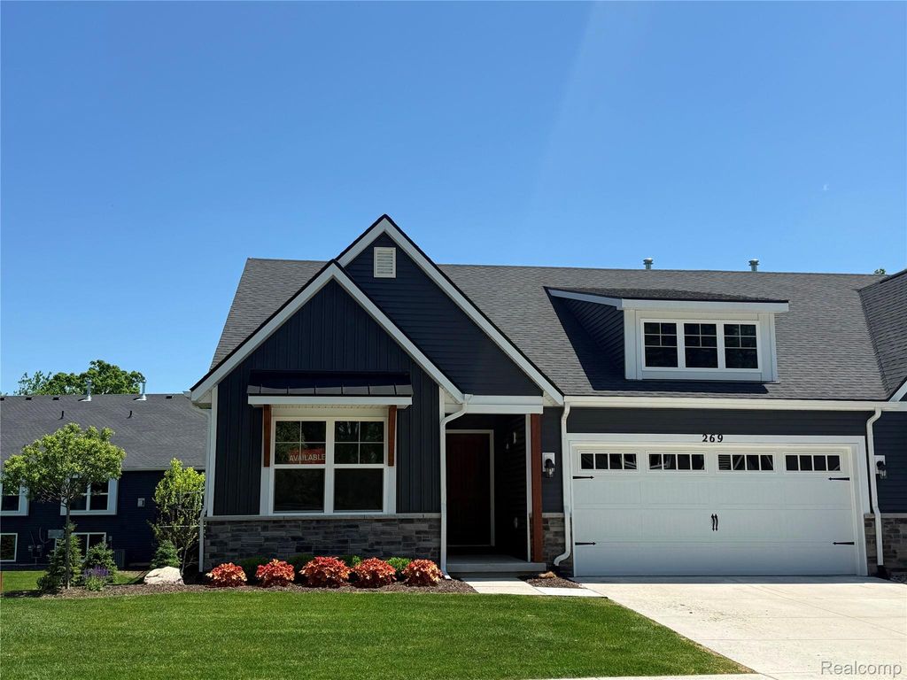 269 Canyon Creek Court 51, Marion Township, MI 48843
