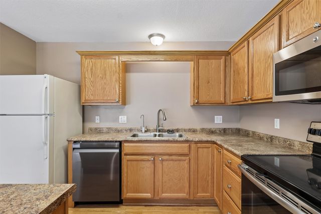 3151 SW Sharmin Lane, Ankeny, IA 50023