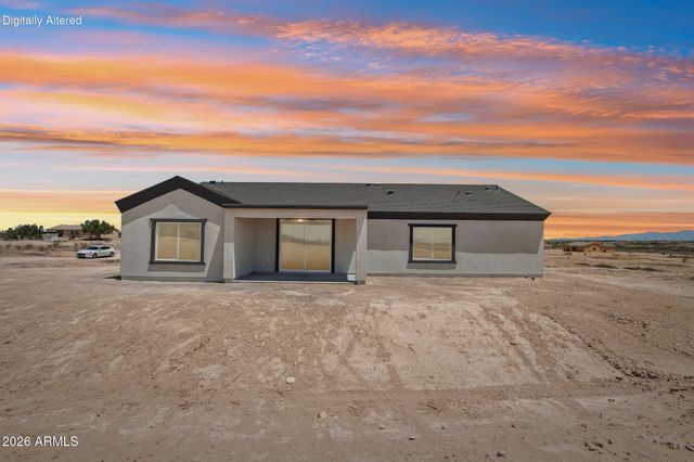 35987 W SUNLAND Avenue, Tonopah, AZ 85354