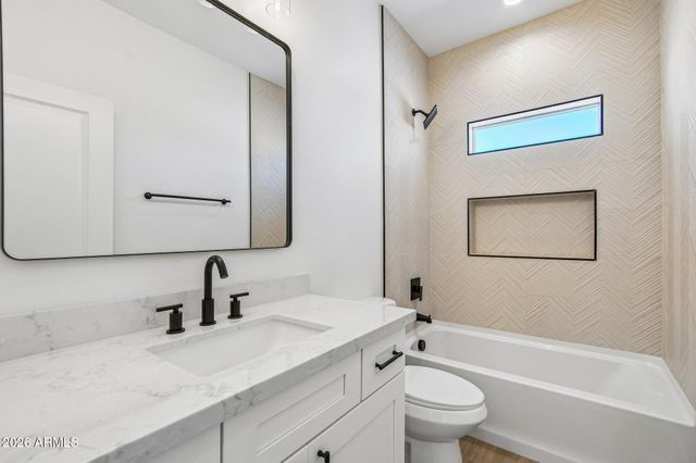 35987 W SUNLAND Avenue, Tonopah, AZ 85354
