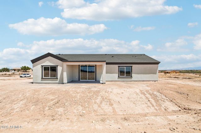 35987 W SUNLAND Avenue, Tonopah, AZ 85354