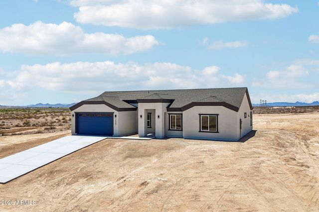 35987 W SUNLAND Avenue, Tonopah, AZ 85354