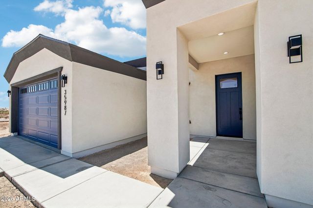 35987 W SUNLAND Avenue, Tonopah, AZ 85354