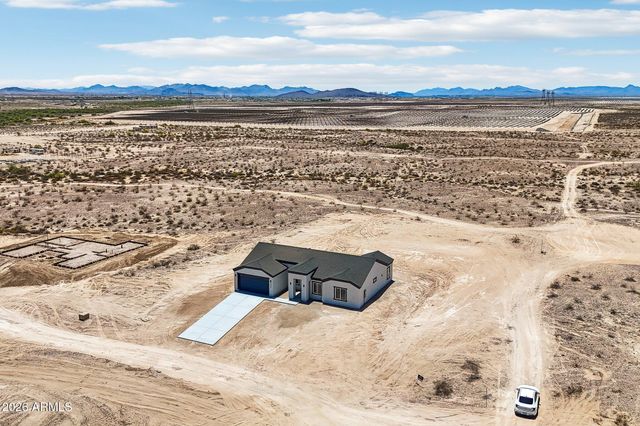 35987 W SUNLAND Avenue, Tonopah, AZ 85354