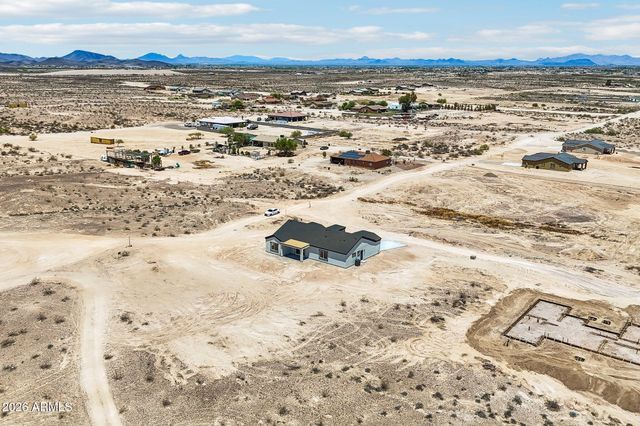 35987 W SUNLAND Avenue, Tonopah, AZ 85354