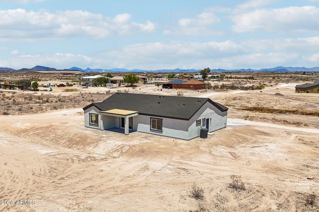 35987 W SUNLAND Avenue, Tonopah, AZ 85354