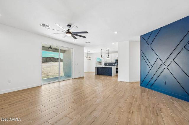 35987 W SUNLAND Avenue, Tonopah, AZ 85354
