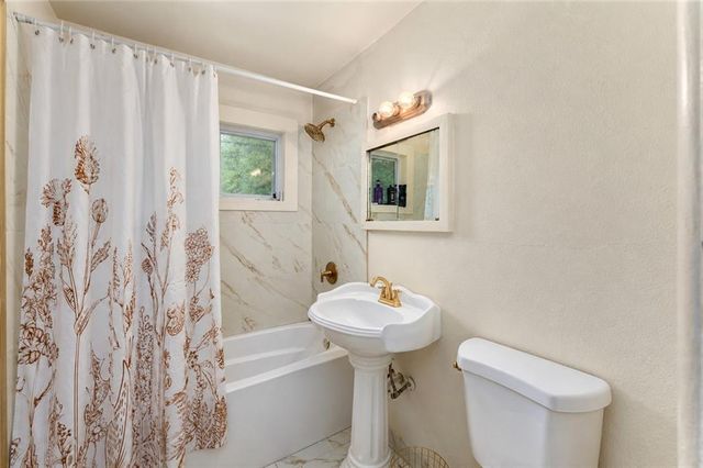 7406 S PARK Road, Kansas City, MO 64129