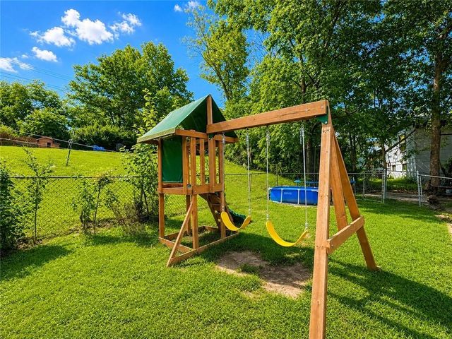 7406 S PARK Road, Kansas City, MO 64129