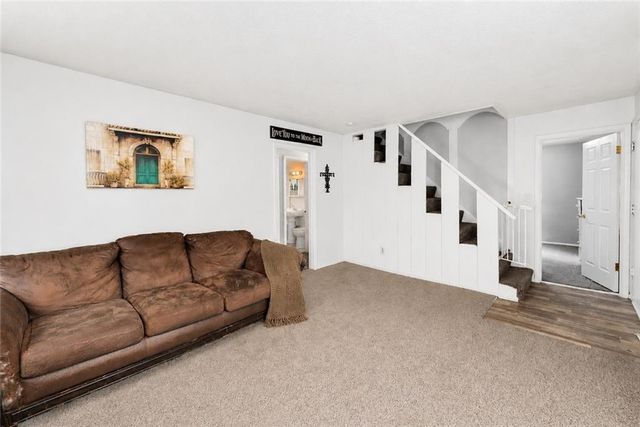 7406 S PARK Road, Kansas City, MO 64129