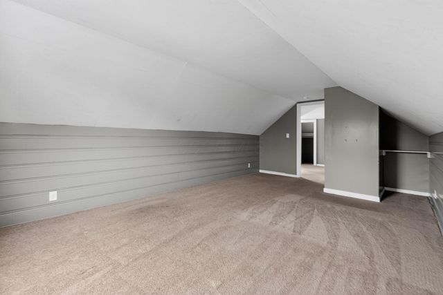 161 S James Road, Columbus, OH 43213