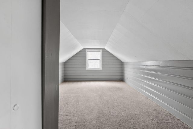 161 S James Road, Columbus, OH 43213