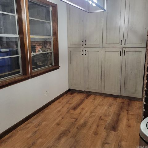 476 E Boswell, Batesville, AR 72501