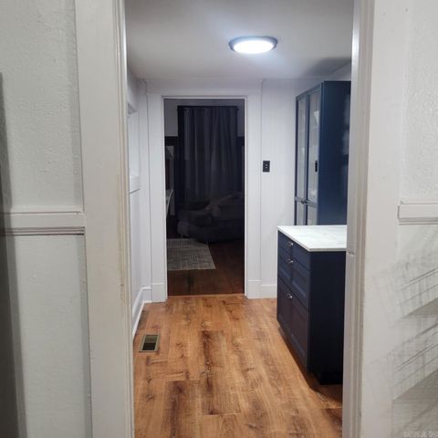 476 E Boswell, Batesville, AR 72501