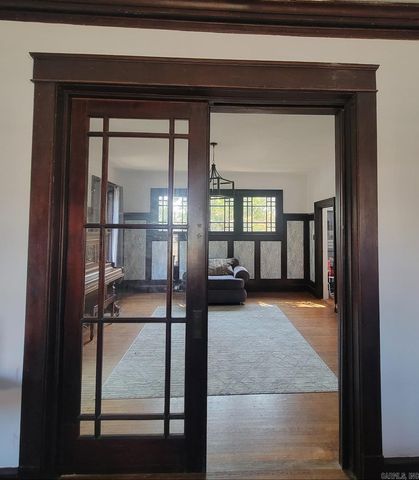 476 E Boswell, Batesville, AR 72501