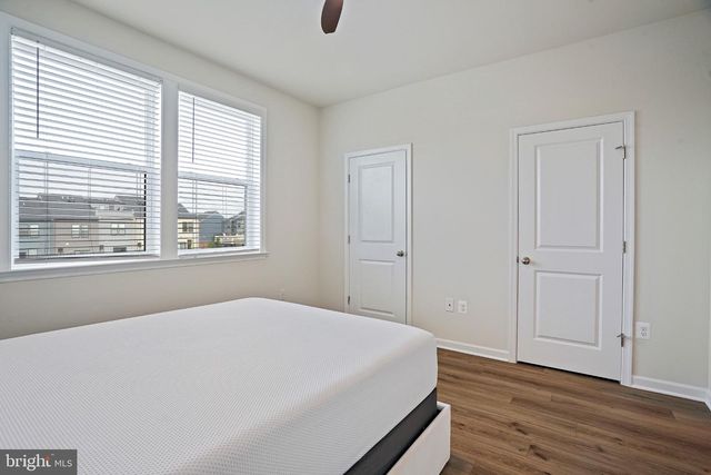 4807 VISTA GREEN LN, Lanham, MD 20706