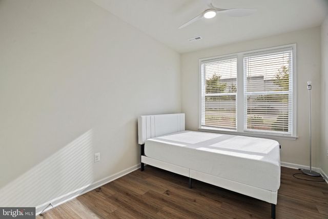 4807 VISTA GREEN LN, Lanham, MD 20706