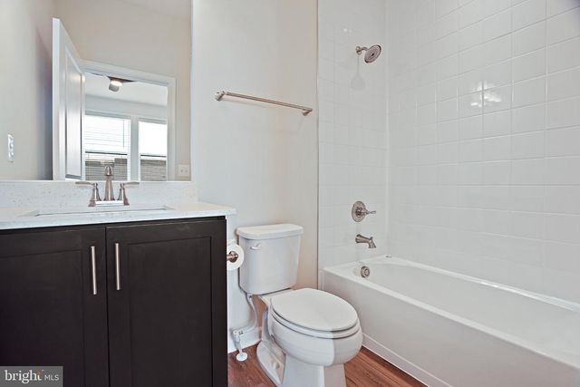 4807 VISTA GREEN LN, Lanham, MD 20706