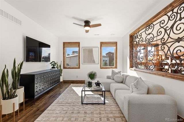 9316 Vista Hill Way, Lone Tree, CO 80124