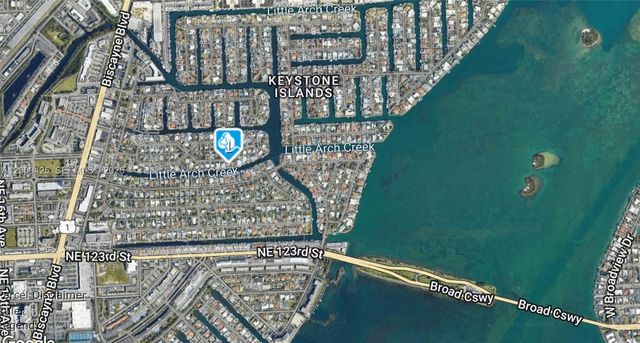 2060 S Hibiscus Dr, North Miami, FL 33181