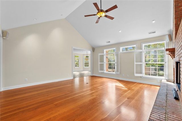 376 Yankee Trace Drive, Dayton, OH 45458