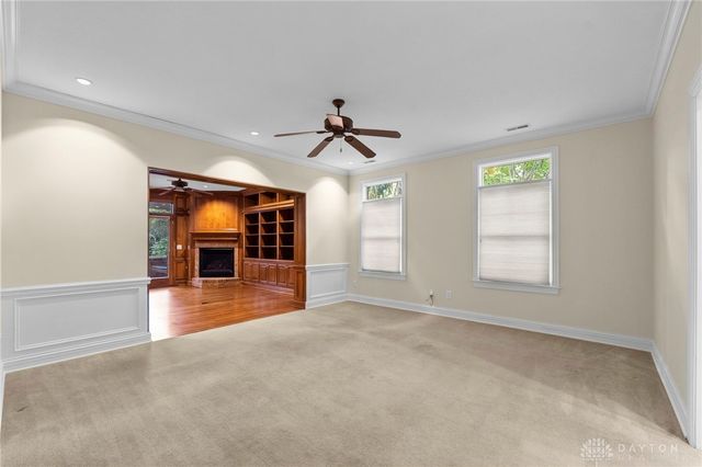 376 Yankee Trace Drive, Dayton, OH 45458