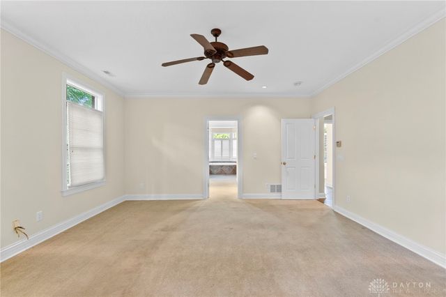 376 Yankee Trace Drive, Dayton, OH 45458