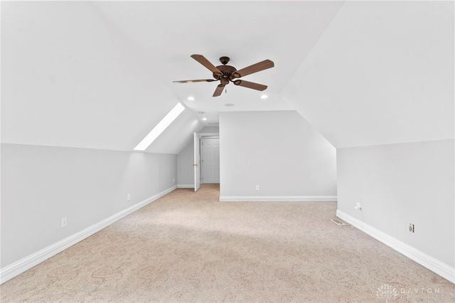 376 Yankee Trace Drive, Dayton, OH 45458