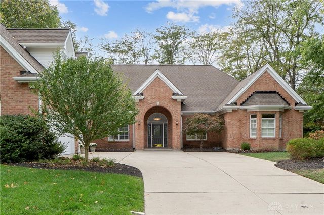 376 Yankee Trace Drive, Dayton, OH 45458