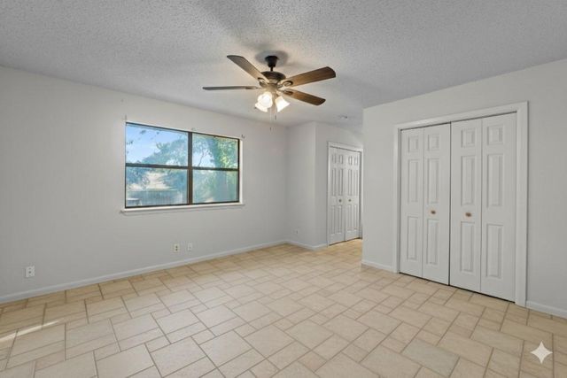 3904 Burr Oak LN, Austin, TX 78727