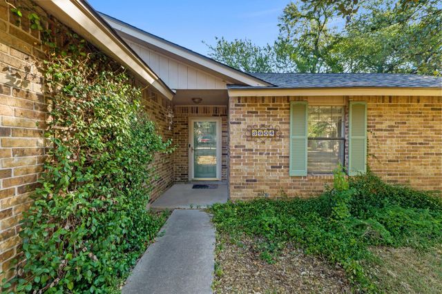3904 Burr Oak LN, Austin, TX 78727