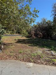 2371 SAINT JAMES NW Drive, Atlanta, GA 30318