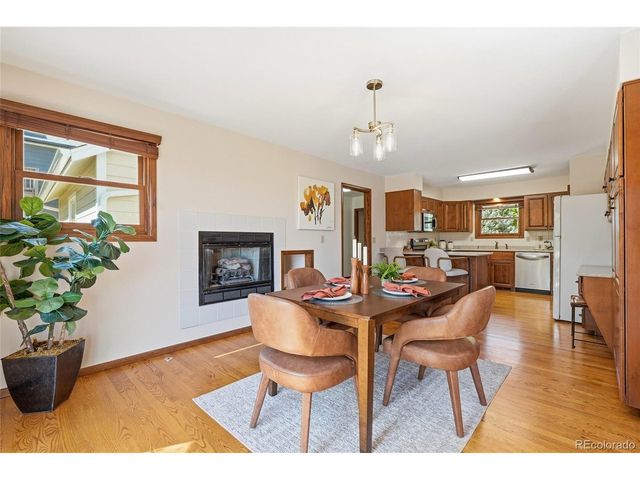 1843 Eisenhower Dr, Louisville, CO 80027