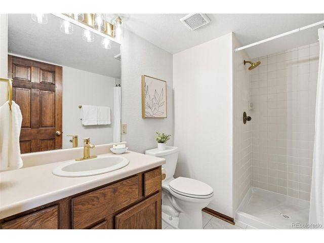 1843 Eisenhower Dr, Louisville, CO 80027