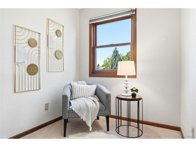 1843 Eisenhower Dr, Louisville, CO 80027