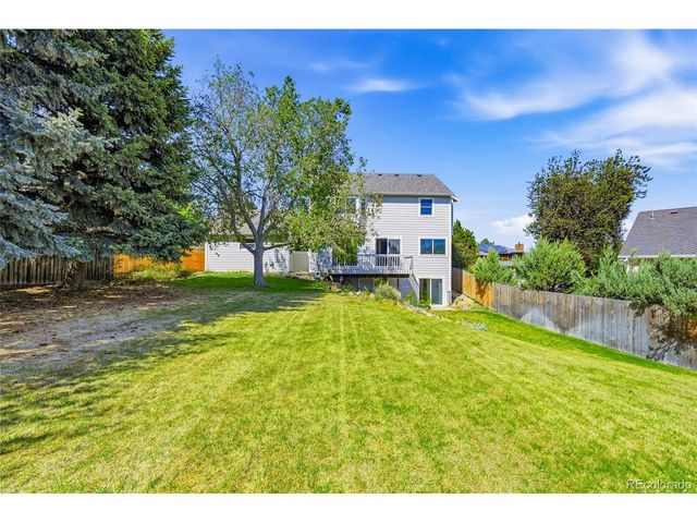 1843 Eisenhower Dr, Louisville, CO 80027