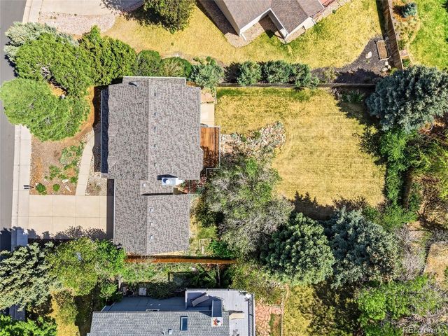 1843 Eisenhower Dr, Louisville, CO 80027