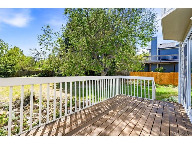 1843 Eisenhower Dr, Louisville, CO 80027