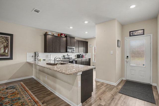 304 Lowery Oaks Trail, Fort Worth, TX 76120