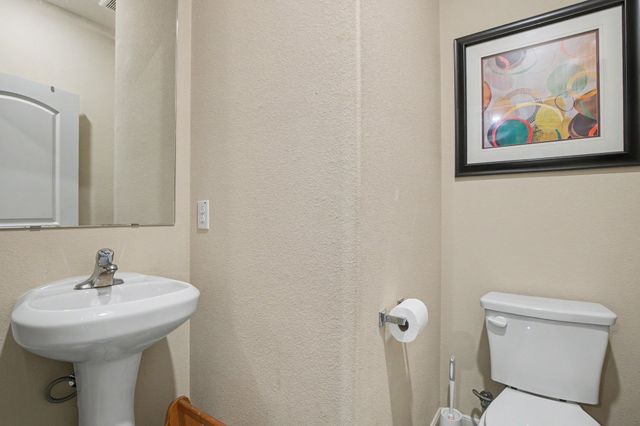 304 Lowery Oaks Trail, Fort Worth, TX 76120