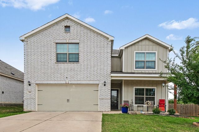 304 Lowery Oaks Trail, Fort Worth, TX 76120