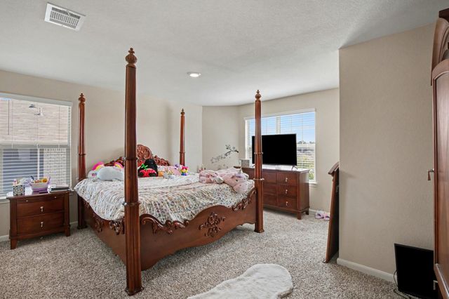 304 Lowery Oaks Trail, Fort Worth, TX 76120