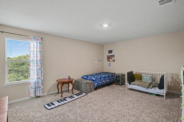 304 Lowery Oaks Trail, Fort Worth, TX 76120
