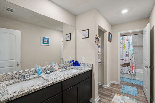 304 Lowery Oaks Trail, Fort Worth, TX 76120