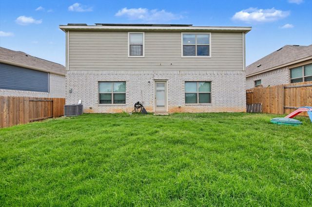 304 Lowery Oaks Trail, Fort Worth, TX 76120