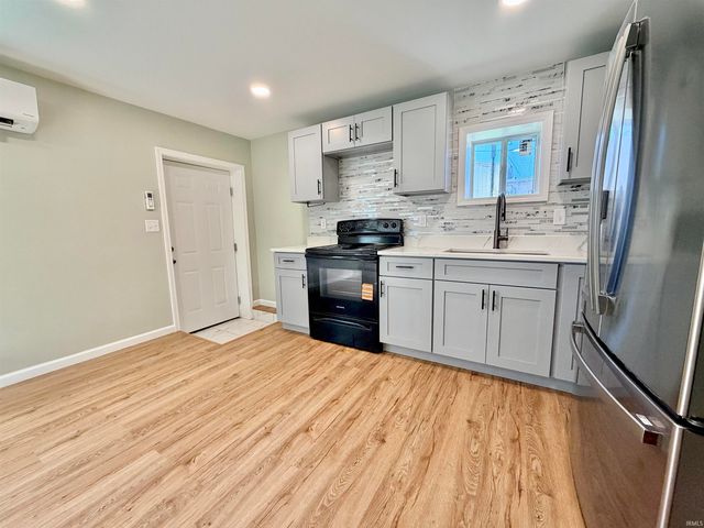 1207 E Eichel Avenue, Evansville, IN 47711