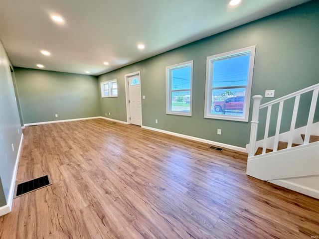 1207 E Eichel Avenue, Evansville, IN 47711