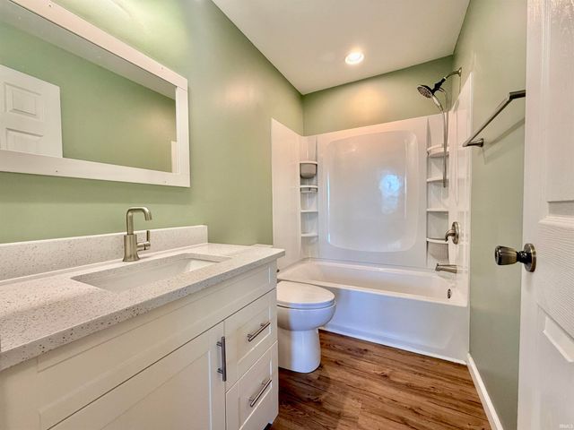 1207 E Eichel Avenue, Evansville, IN 47711